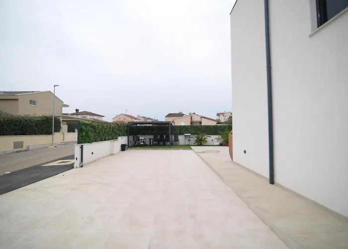 Vila Mare & Mimi Luxury Collection *